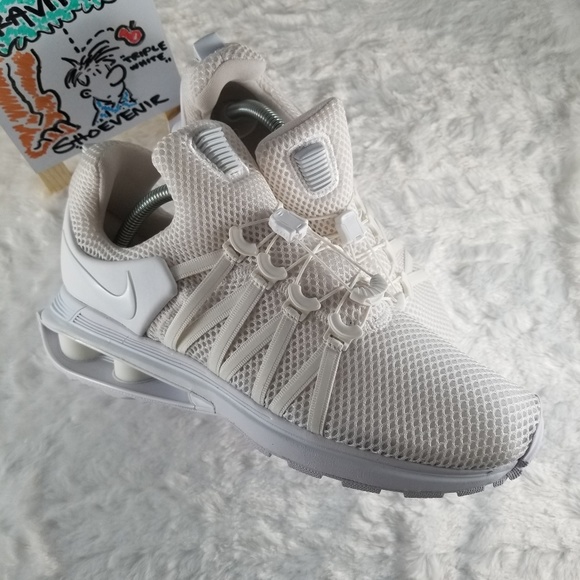 Nike Shox Gravity - Triple White - Picture 3 of 8